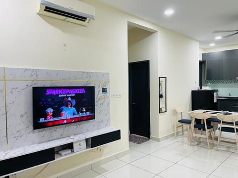 Cantek Homestay Putrajaya Free Wifi Netflix Apartment in Putrajaya