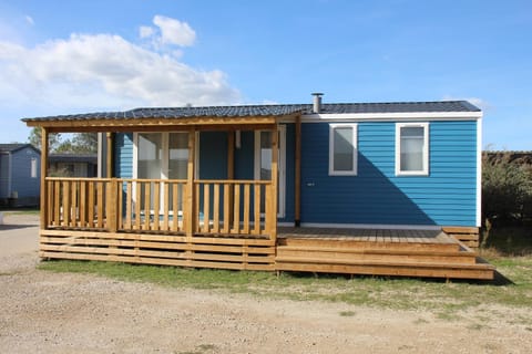 Camping Paradis La Brise de Camargue Campground/ 
RV Resort in Saintes-Maries-de-la-Mer