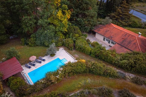 Property building, Bird's eye view, Pool view