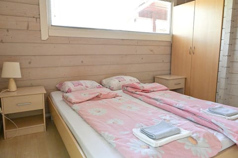 Bed, Photo of the whole room, Bedroom, towels, wardrobe