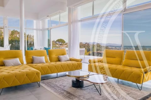 Villa contemporaine vue Mer Cannes Villa in Cannes