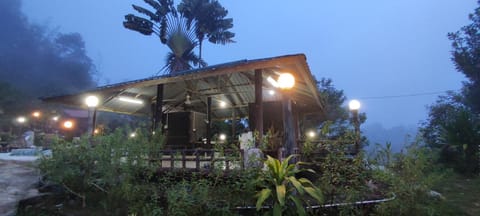 DPuncakLui Campsite Parque de campismo /
caravanismo in Hulu Langat