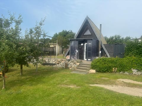 Property building, Garden, Garden view