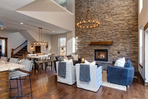 Retreat at Jordanelle 811 by Moose Management House in Wasatch County