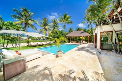 Imagine being in the middle of paradise with the soft sea breeze Apartment in Punta Cana