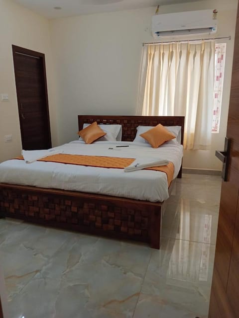 SBHS Sheshadri HomeStay Apartment in Tirupati