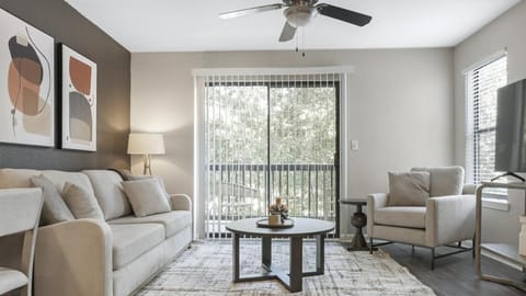 Landing at Latitude at Godley Station - 1 Bedroom in Savannah Apartment in Pooler