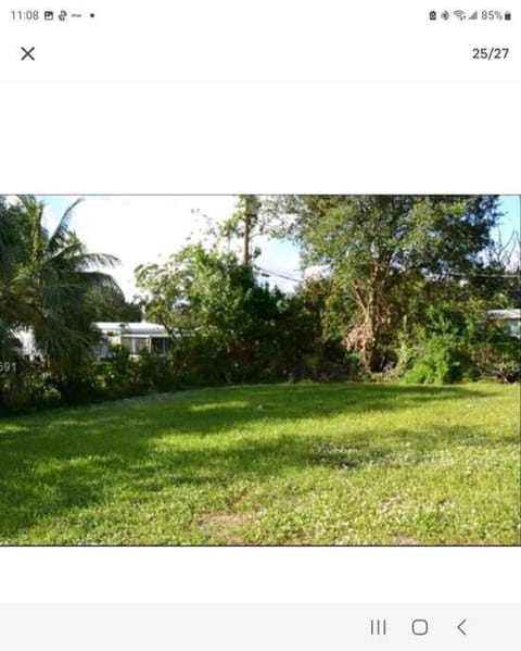 Spacious House - Close to Everything House in Lauderhill