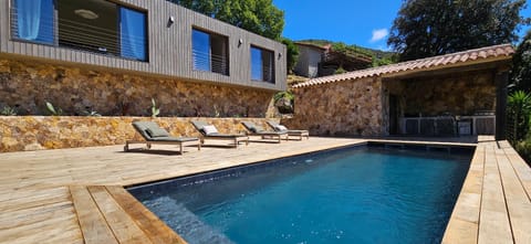 Property building, Pool view, Swimming pool