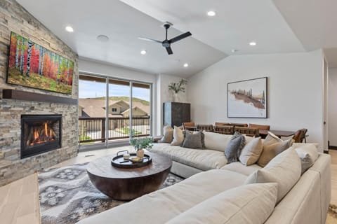 Black Rock Ridge 14488 by Moose Management House in Wasatch County