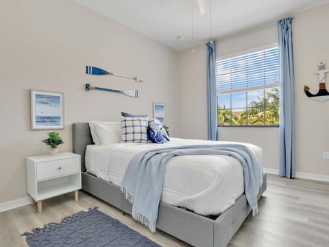 Luxury Paseo Townhome Pool Bars and Beaches House in Fort Myers