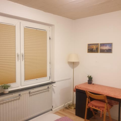 Privaterooms and Hostel Apartment in Oberhausen