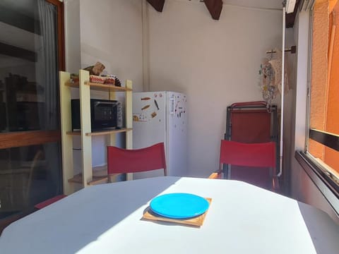 Collioure : Appartement T3 avec loggia, stationnement et jardin - FR-1-309-449 Apartment in Collioure