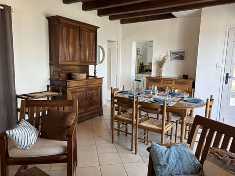 Maison de 5 pièces avec jardin clos et vue sur mer à l'Herbaudière - FR-1-224B-223 House in Noirmoutier-en-l'Île