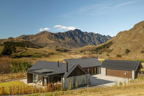 Property building, Nearby landmark, Day, Natural landscape, Mountain view