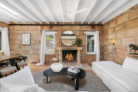 'the Governor Ii' - Designer Wonderland, Avalon House in Pittwater Council