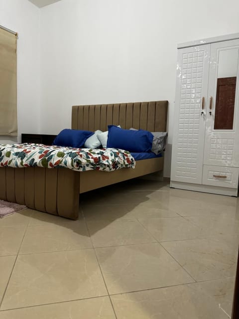 One BHK - Spacious & Entire place Apartment in Abu Dhabi