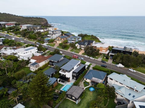 Turimetta Beach Retreat House in Pittwater Council