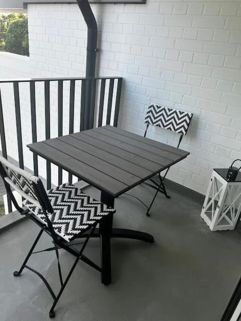 Patio, Dining area