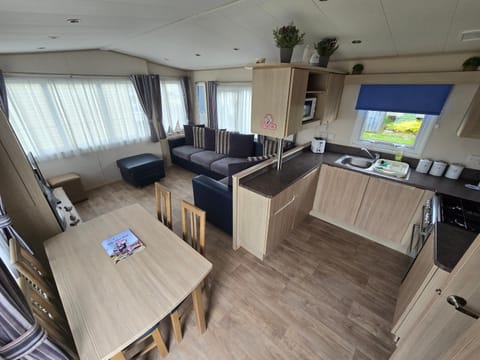 3 bed caravan Robin hood 8 fir tree House in Rhyl