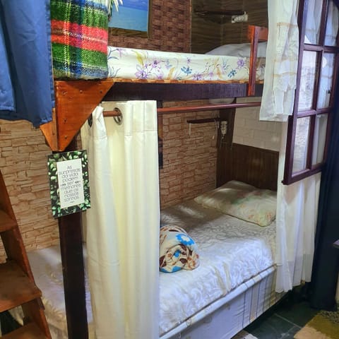 Bed, Photo of the whole room, Bedroom, bunk bed