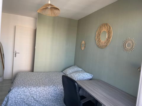 Chambre proche commerce et université 3 Bed and Breakfast in Brest