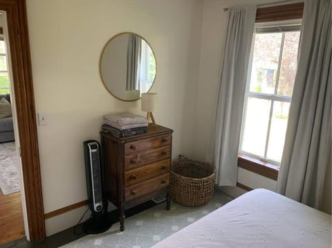 Cute 1 Bedroom in Historic Downtown Shelburne Apartamento in Shelburne