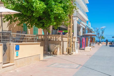 Property building, Other, Sea view, Street view