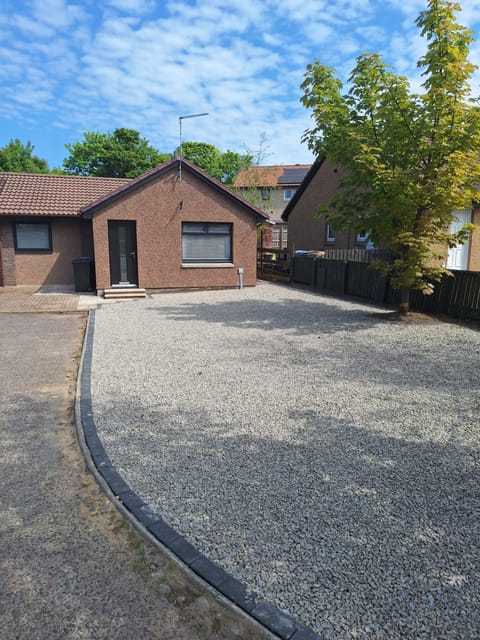 Property building, Neighbourhood, Street view