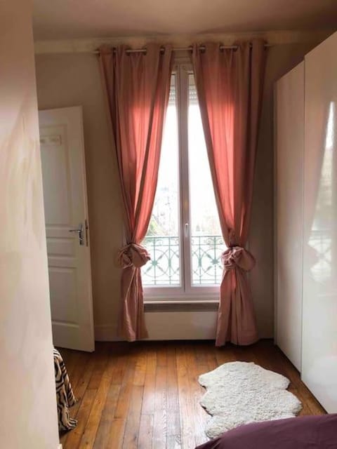 Appartement Cosy 2 personnes Appartement in Levallois-Perret