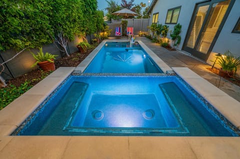 Pool view, Swimming pool