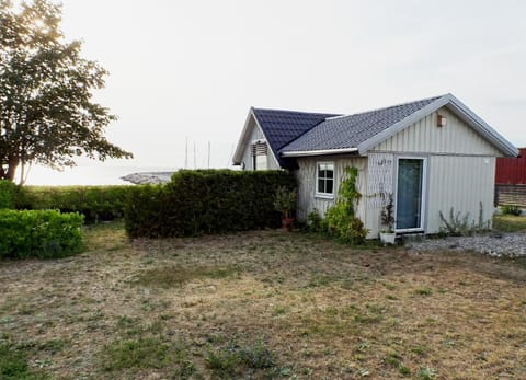 Property building, Garden view