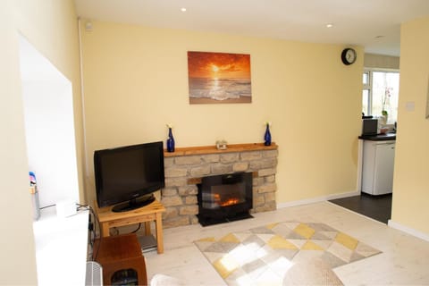 Living room, fireplace