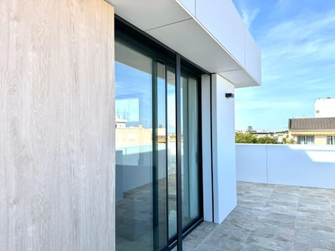 Solarium, Balcony/Terrace