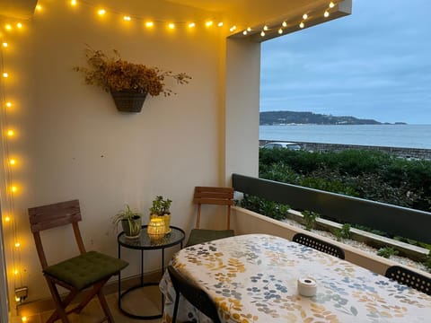 Bord de mer+Terrasse+Parking+Linge de lit+Wifi Apartment in Hendaye