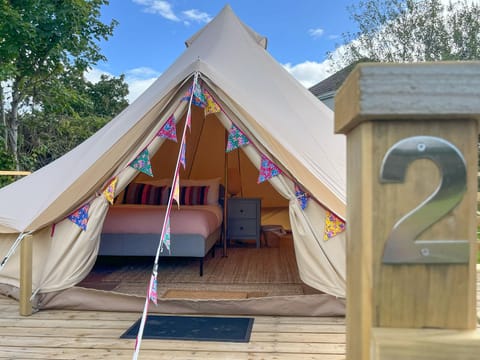 Greystones Glamping - Tent 1 Luxury tent in Greystones