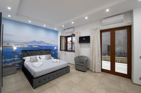 Bedroom, air conditioner