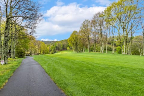 Fairway to Heaven on Beech House in Beech Mountain