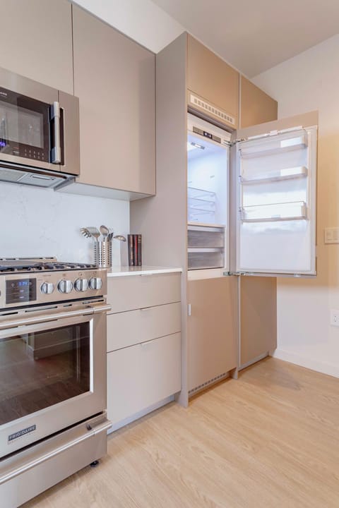 NEW & COZY UCLA Studio w Full Bed & Kitchen Copropriété in Sawtelle Japantown