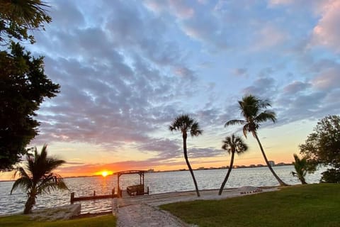 Beautiful Waterfront Home with amazing view of Boca Ciega Bay, private beach, dock with excellent fishing & beautiful sunrises! House in Saint Pete Beach