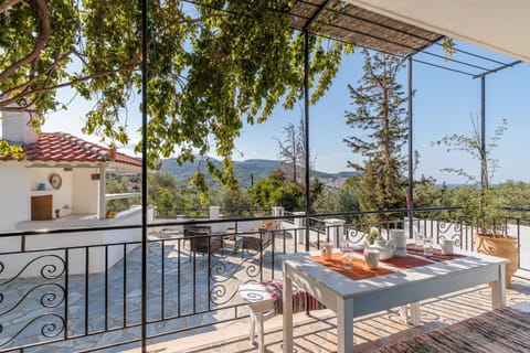 Villa Daphne Moradia in Skopelos
