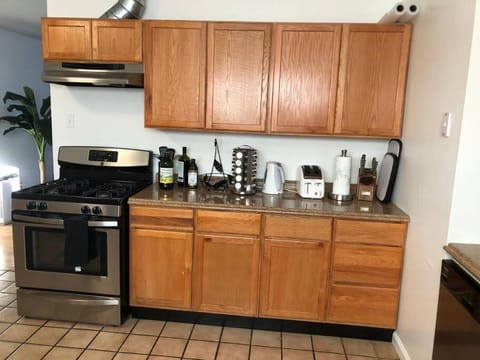 Apartment close to Stanford Faceb00k Fast internet Appartement in East Palo Alto