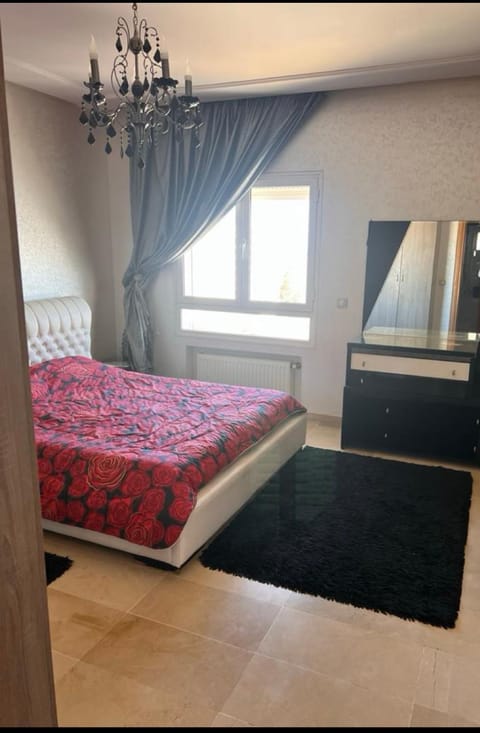 Appartement haut standing vue mer Condo in Sousse