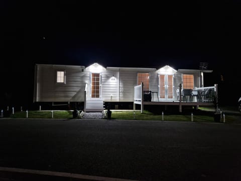 Property building, Night