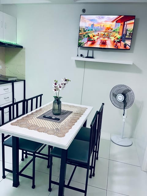 Waterfront 2Bedroom Apartments Naga City Apartment in Naga