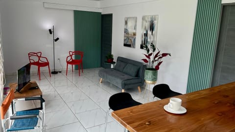 Acogedor apartamento con amplio patio - The Goat Spot - planta baja Apartment in Chiriquí Province