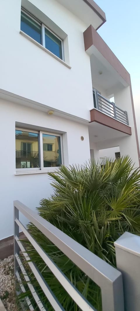 3 bedroom Villa in Larnaca, Pyla Villa in Oroklini