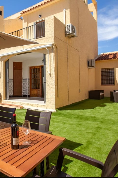 Patio, Day, Garden, Balcony/Terrace, Garden view