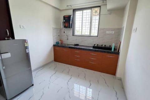 A Homely 2 BHK in Main Kharadi - Anandkunj Apartment in Pune