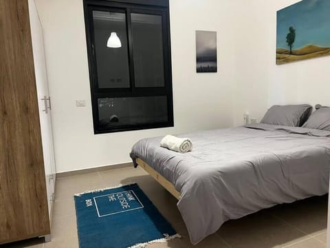 דירה אורבנית צמודה לתל השומר Apartment in Tel Aviv-Yafo